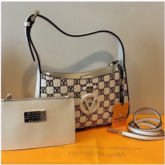 NEW✨Valentino Kai Bag by Mario Valentino - Picture 6 of 6